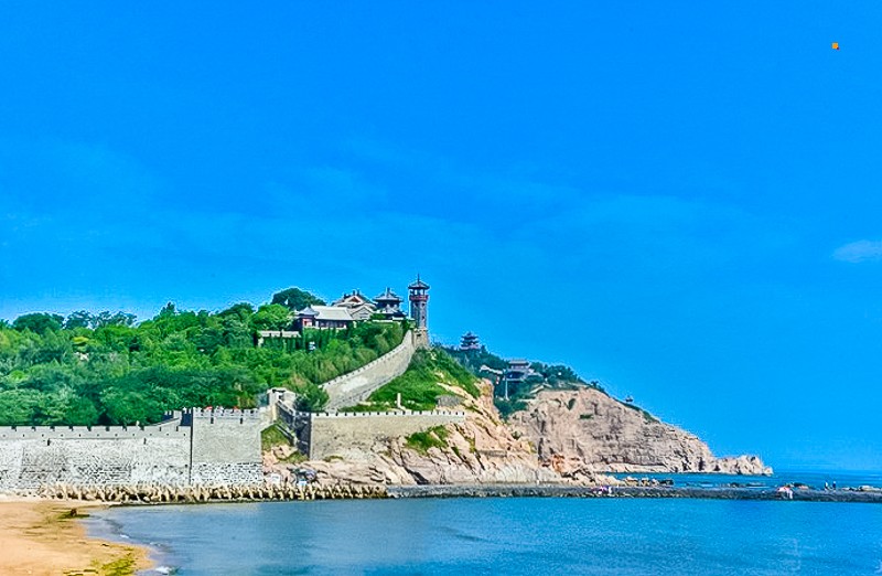 金海湖的美景让人流连忘返